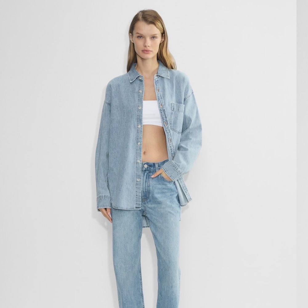 Aritzia 80's comfy denim button up shirt size L NWT